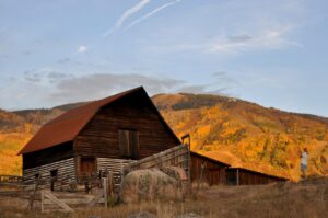 Steamboat Springs Barnhouse in the fall