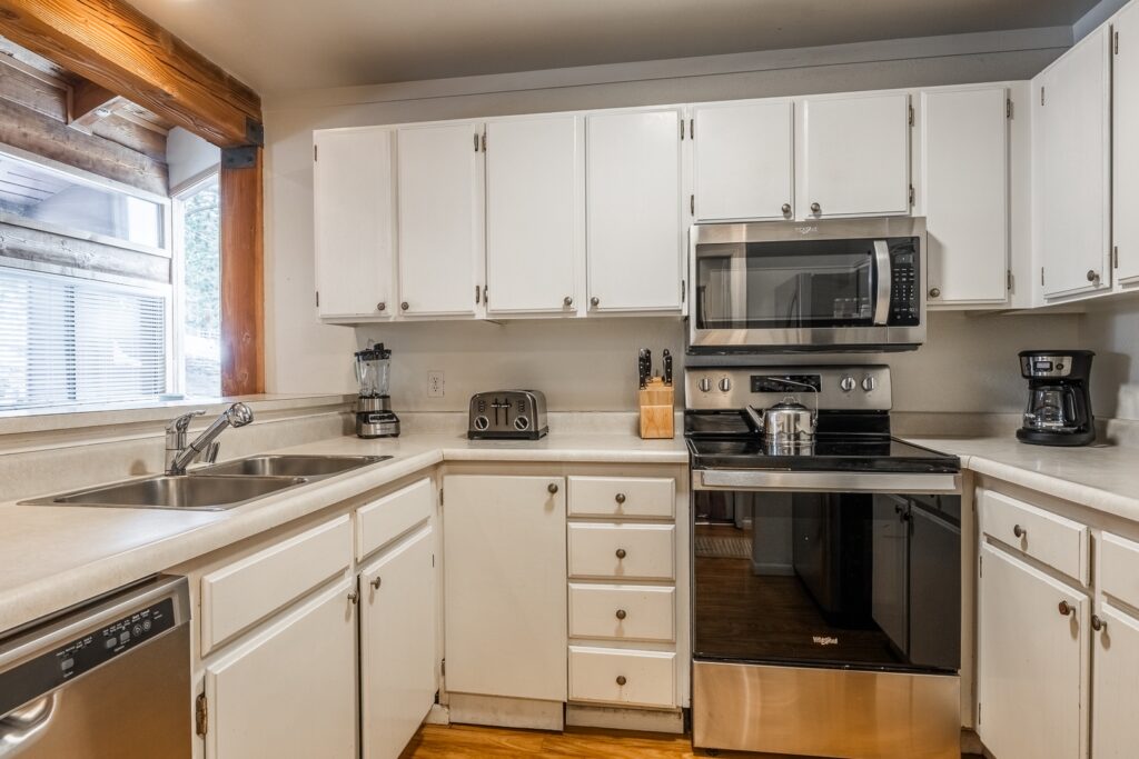 0332a9d2-7f49-4366-8e48-a09f9dfbea0b