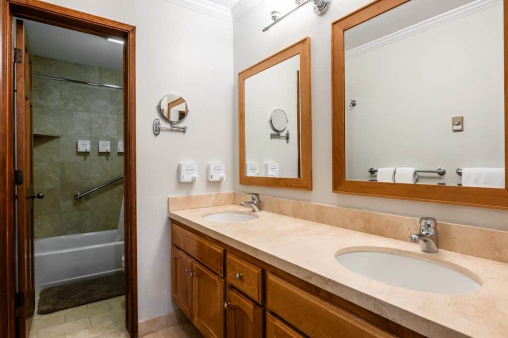 4cd0d138-5573-40c9-943a-40e2fbb6efe7