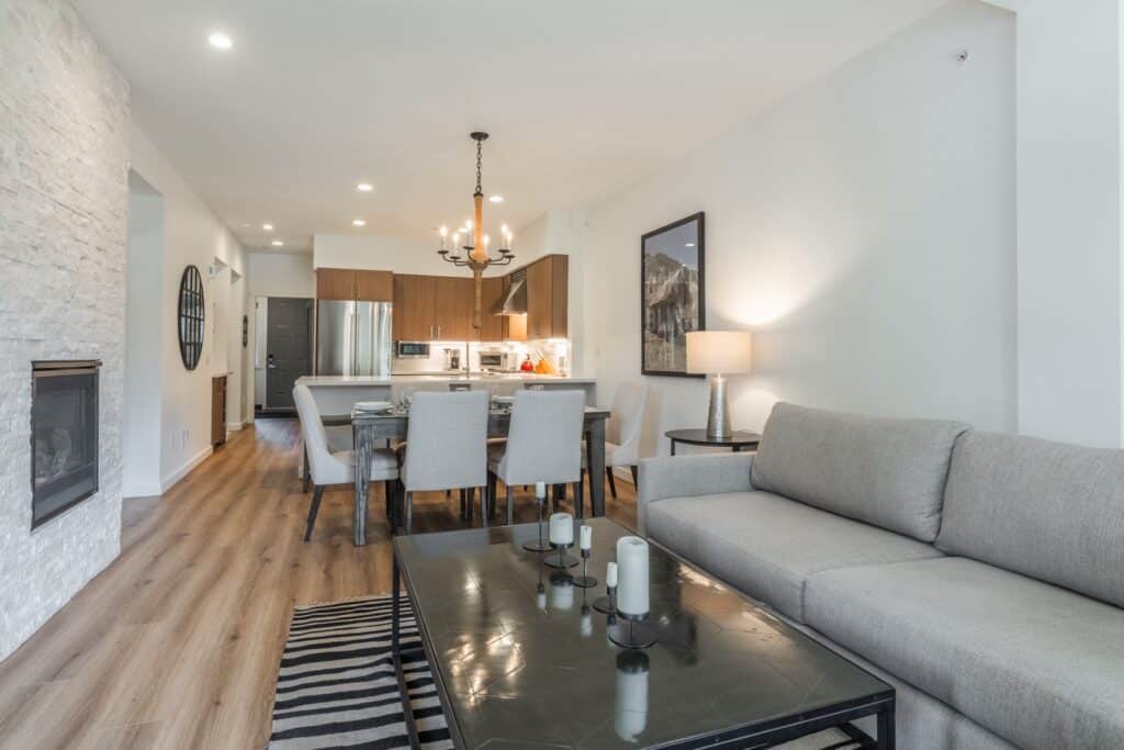 594e8516-be60-49df-94bf-f07f86a1493b