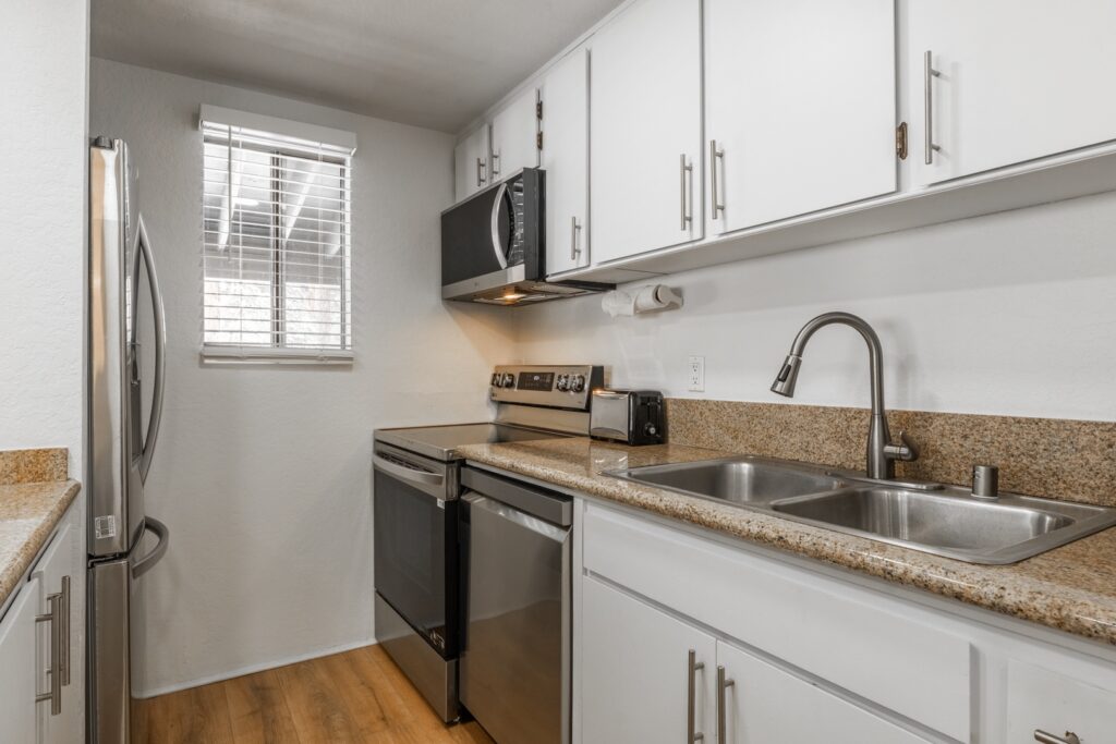 5fc12069-1c5e-4f5c-9263-aa8d057b9184