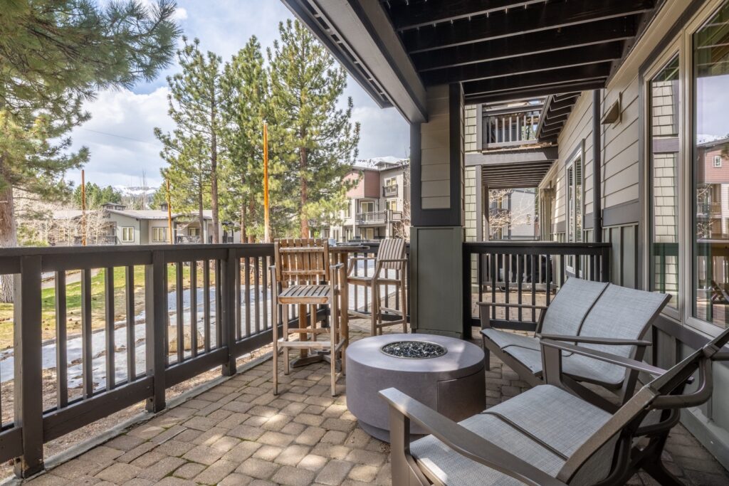 870ff2b9-1f69-4c29-bbea-7b4ff3e95ec6