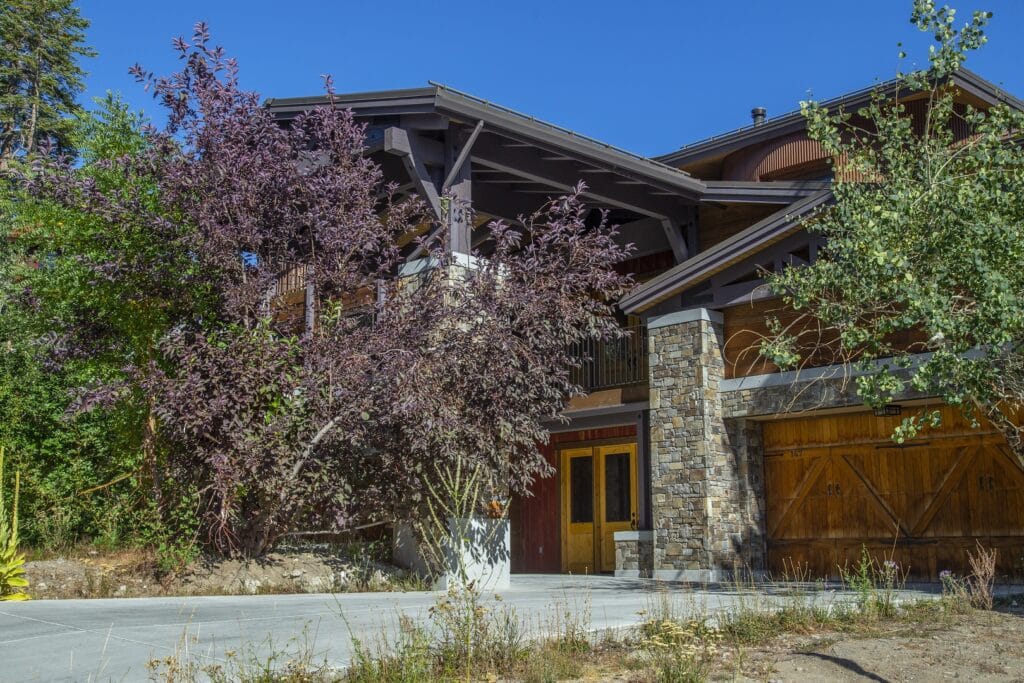 93c572c1-1521-45f4-bdae-0a060563b03b