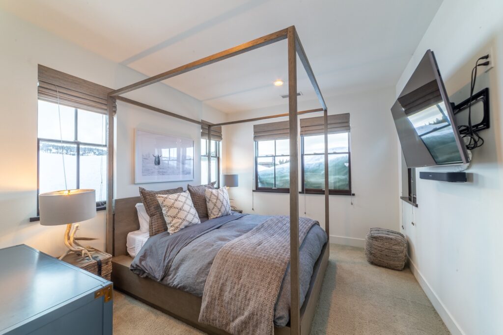 a62b4262-23ff-42d5-b803-3cbba7f763d9