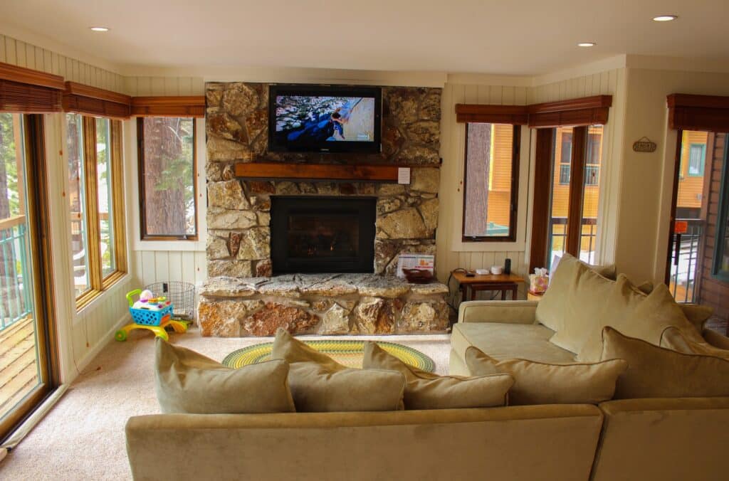 c5106b4b-76b8-465d-815b-81743076b1f7