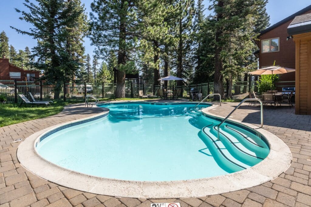 d6a4e12e-ceef-457f-92c8-fcbbe091cc50