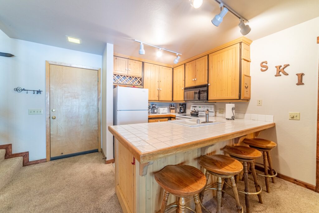 d7ceabe4-1741-480d-9db9-ed1ff5ce78fb