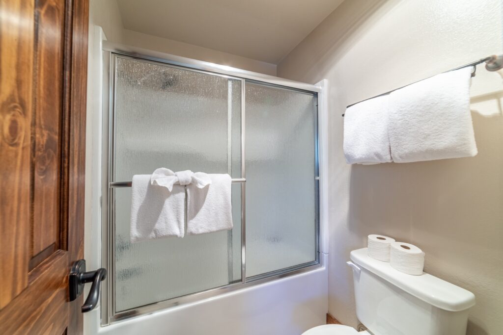 0cc39a88-dd52-418d-a4c4-4b60511674fa