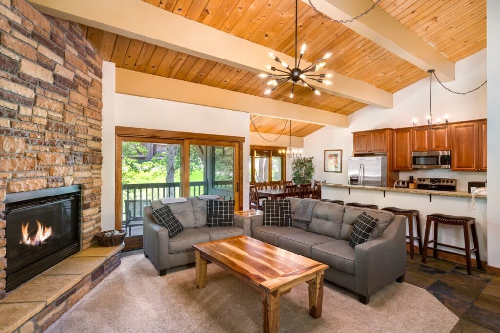 1f4266cc-5e26-460d-b0e4-4e8ad4d38309