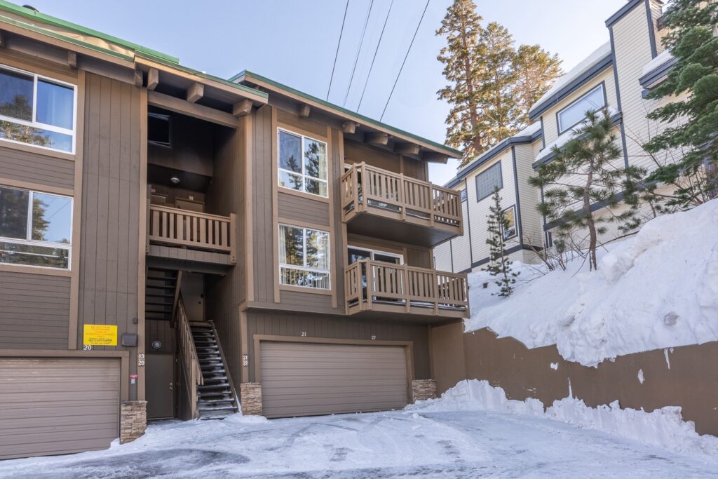 27057d3f-f32c-46c4-a38f-ad960f7378c1