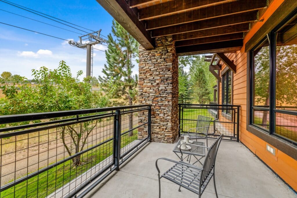 306bba39-dfa1-45a0-9d92-923c61f11b8a