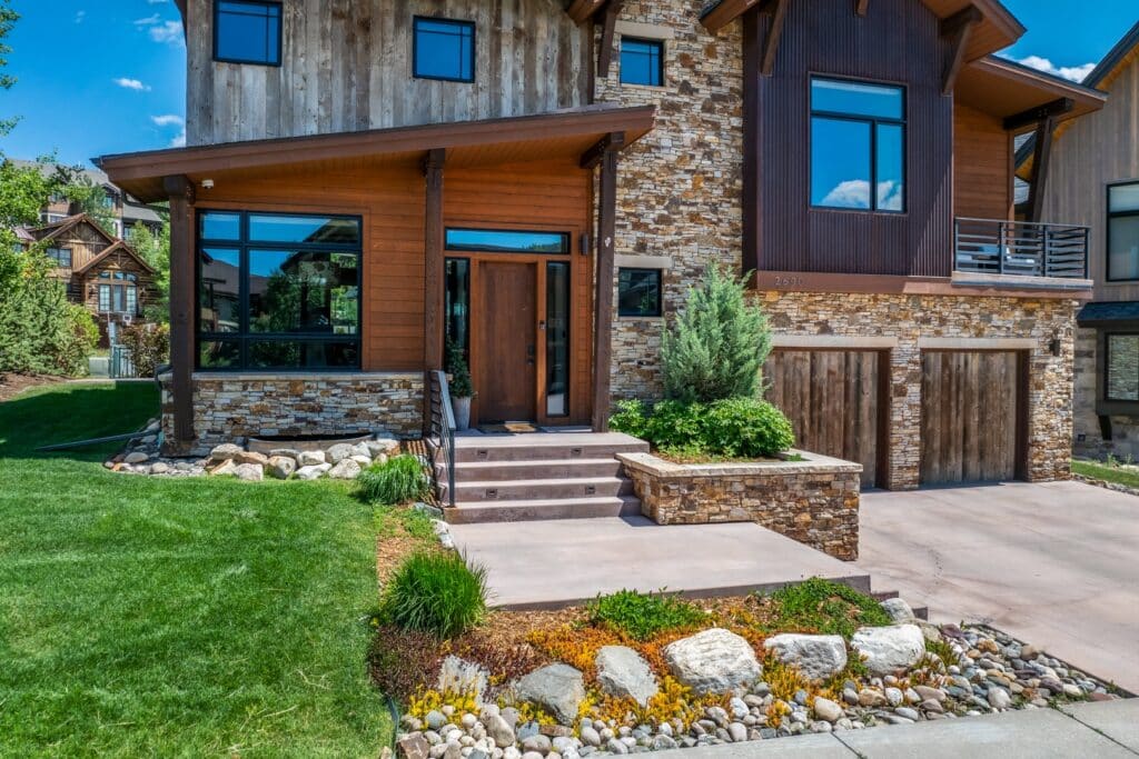 5f7e7439-0b52-4f92-8ce5-942ec0a6e00a