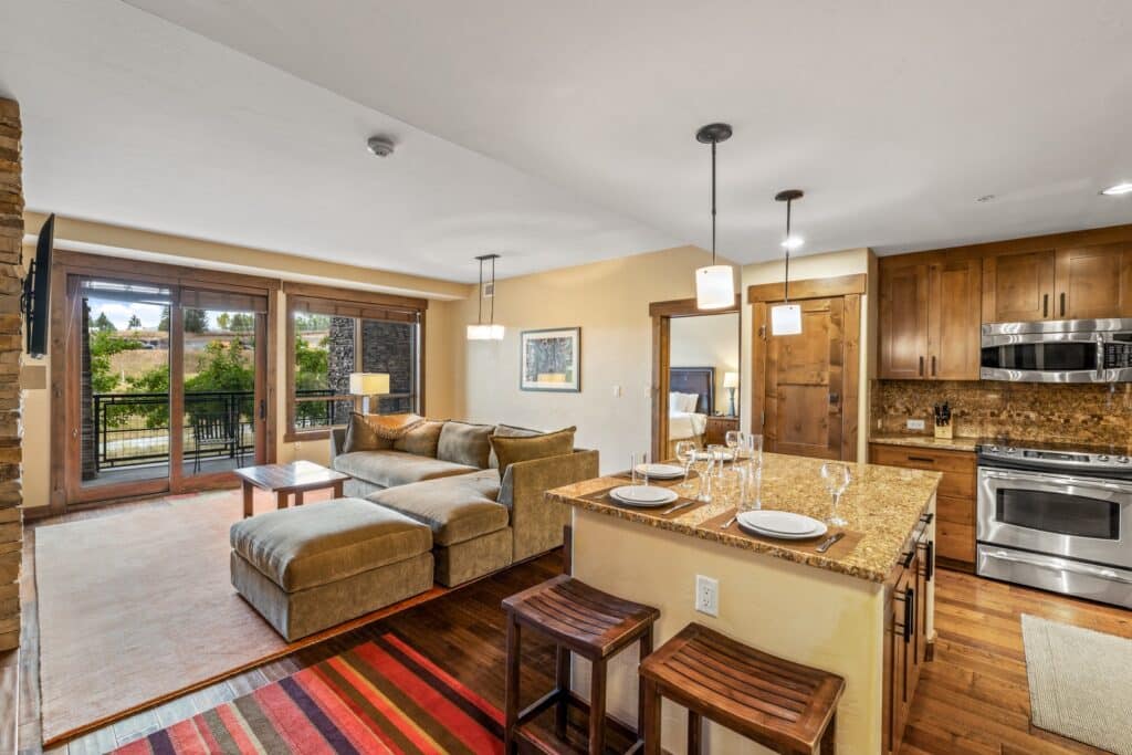 66c68231-3e5d-48c7-b87a-3cf92a879f3c