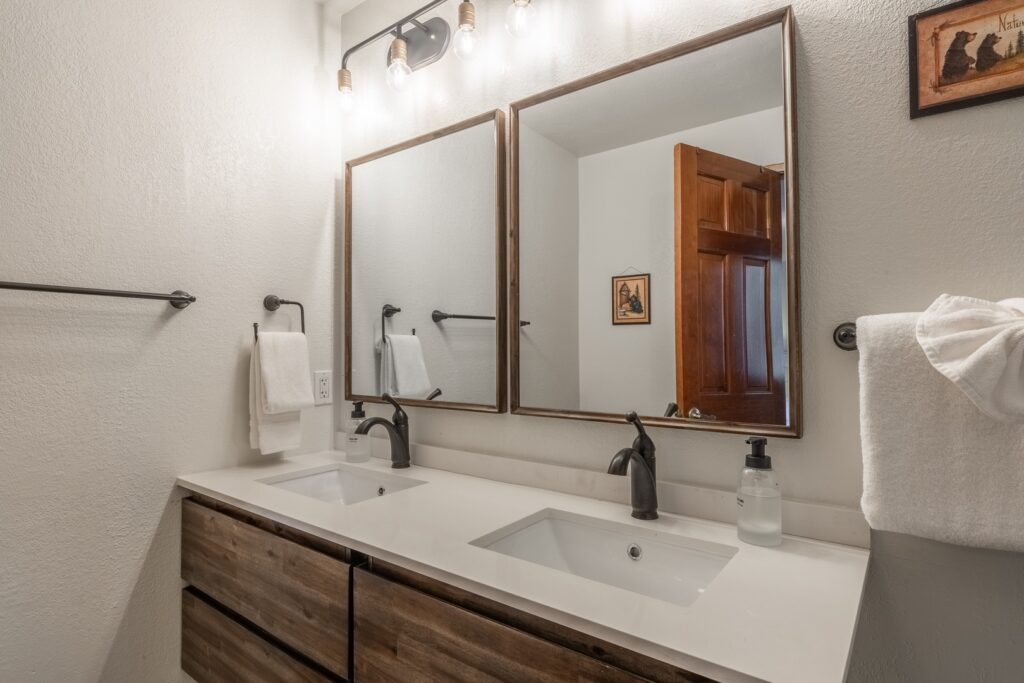 81515de2-77d3-4644-8ba8-b85e32f51403