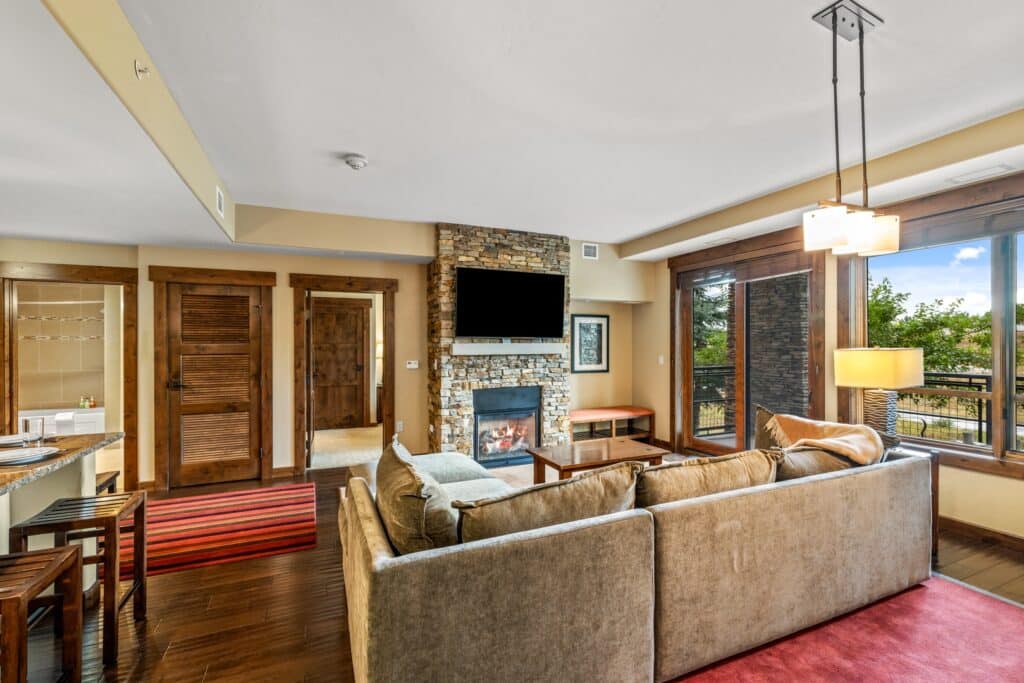 8b2ee773-5178-4230-a31f-bca295d12f01