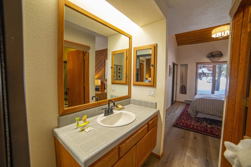 939c0a4b-4577-4ace-a355-b1487f72fb7b