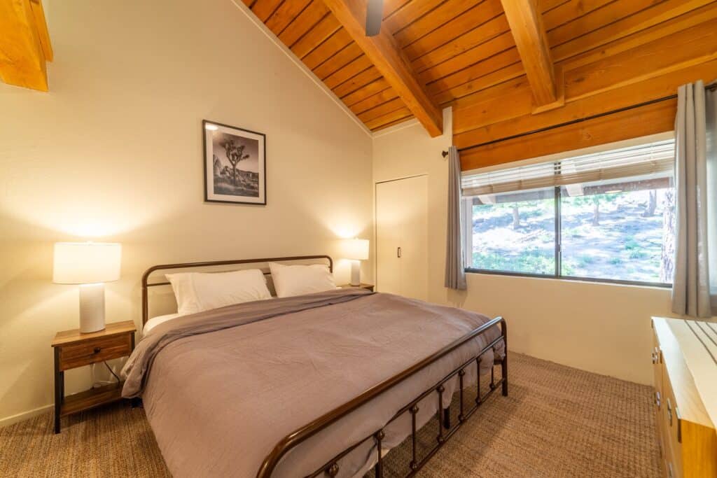 99b46d3d-66e1-4170-94c1-8ffe36c59759-2