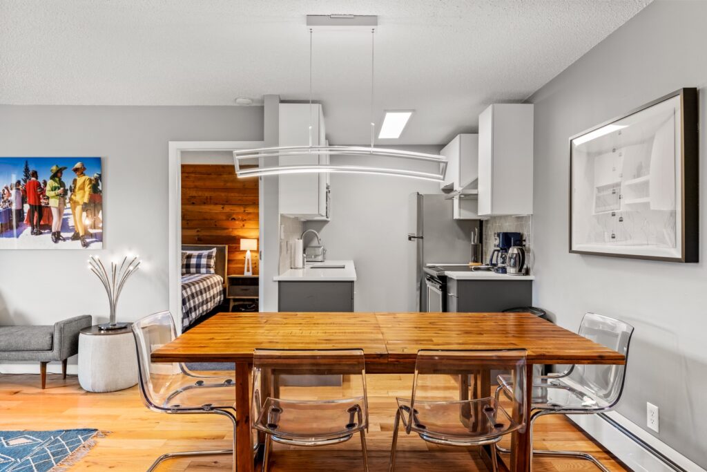 9ee40a32-193a-473d-8b08-293b2e7b3b59