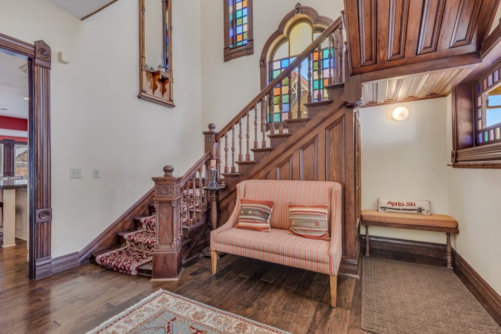 a0d9e43f-e6bd-47e6-abbc-e0e0c79df2fb