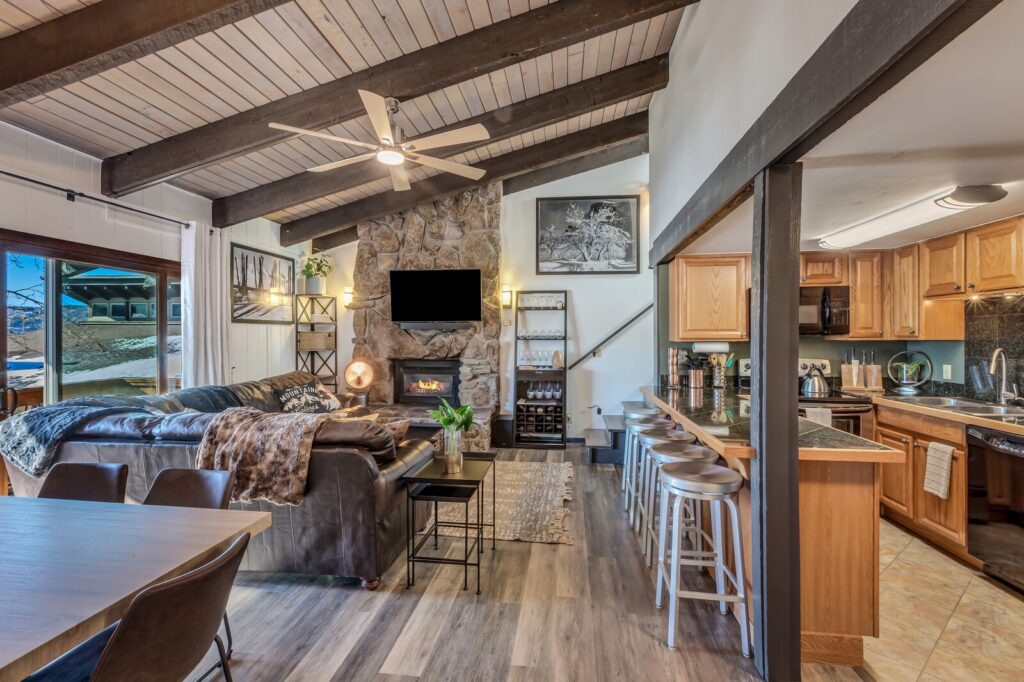 a20fb691-226c-43f7-9355-2f095bde1e06