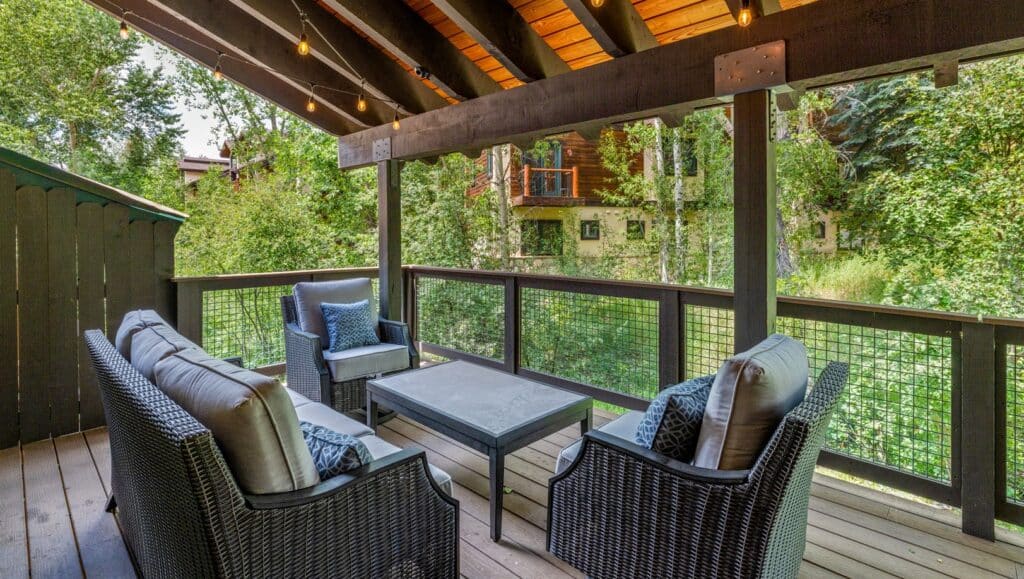 a82d6b92-1d02-4379-941d-f9037b4dcbfe