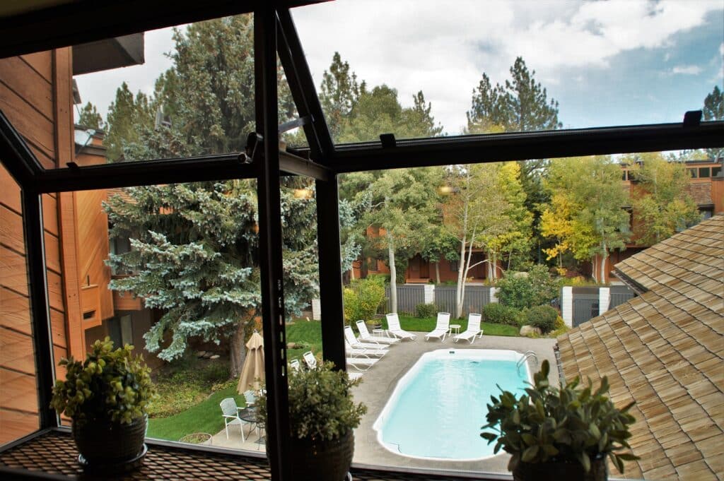 b12a69b3-b227-4028-b1c6-17846864d032