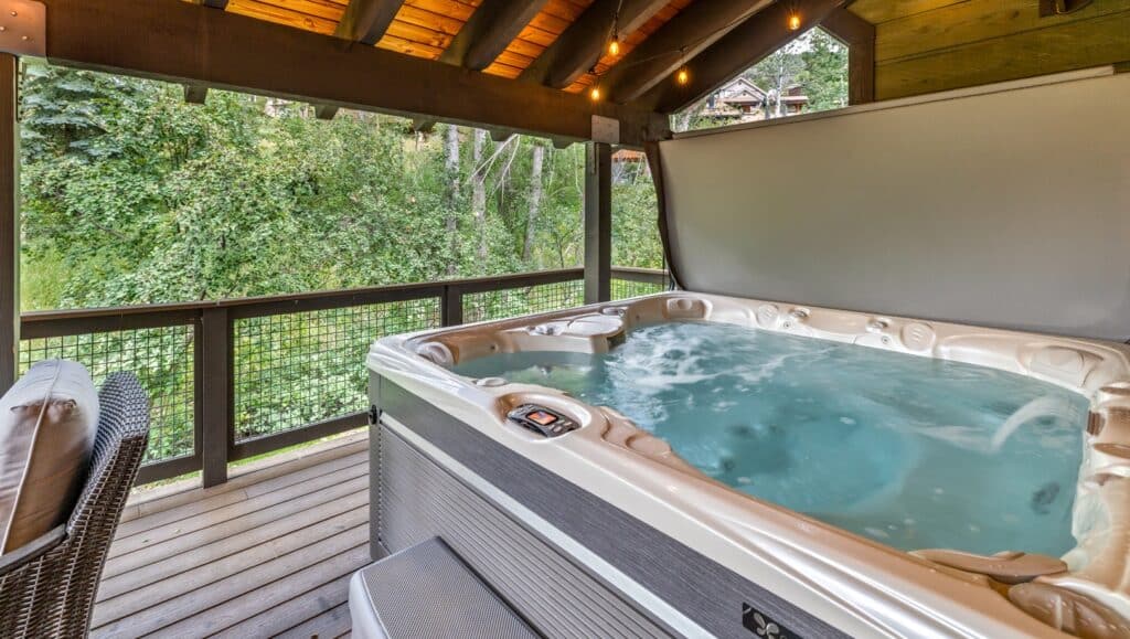 c5e88d5f-7593-40c4-9d03-6ae3a37ec3cf