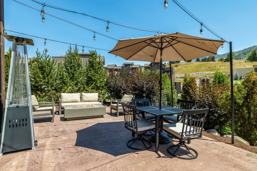 e5f90a3c-0b2e-4bbf-bd85-ab979b7ff4a1