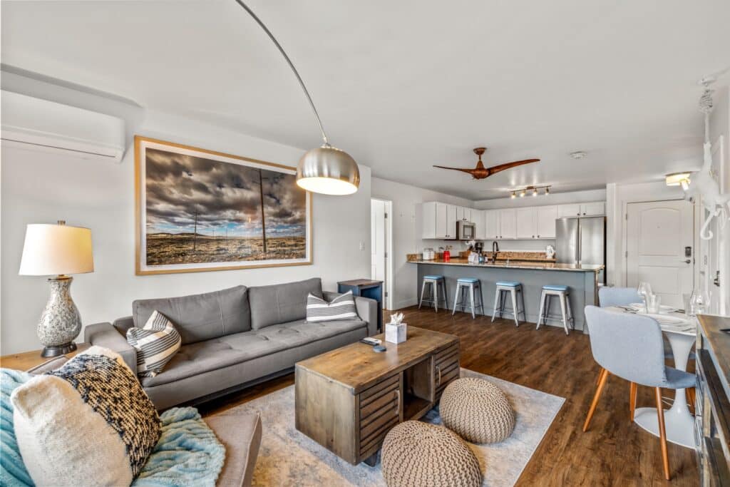 ed45208b-fbdd-4b1a-860c-9d18ab2ea0b6