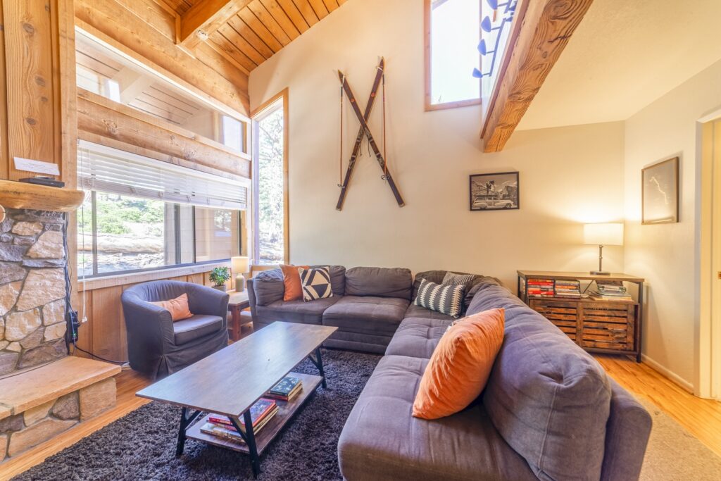 f8b3c00d-2790-4591-9979-1c6994aadabb-2