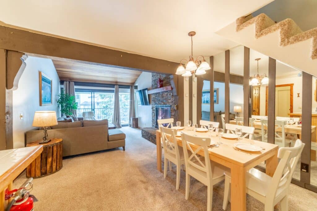 f990fc39-720c-4489-a810-94c4c8feb1ef-2