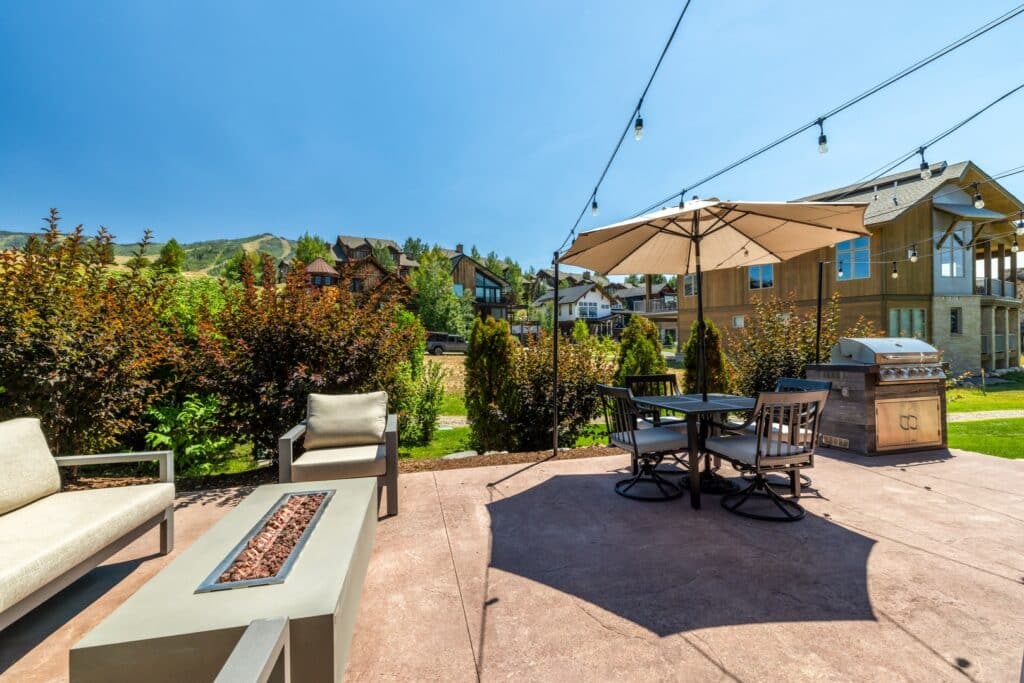 ffb85cfa-8248-4aa6-9c30-89ffd452cd8b