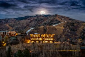 the champagne moon chalet in steamboat springs